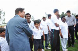 GIIS Cricketers meet their favourite Borde Sir