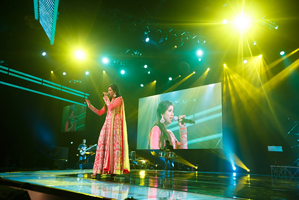 Shreya Ghoshal rocks the stage with her popular hits