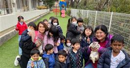 GIIS Tokyo students experience the joys of a Mobile Zoo
